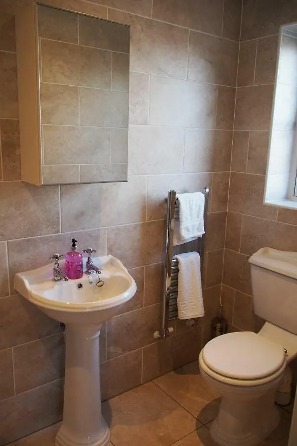 Brinsley Barn Apartment Blagdon 0*,  United Kingdom